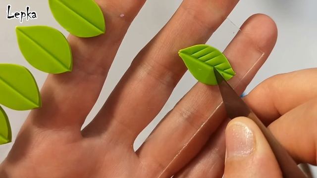 Кружка с цветами из полимерной глины / Декор кружки цветами и ягодами своими руками смотреть онлайн