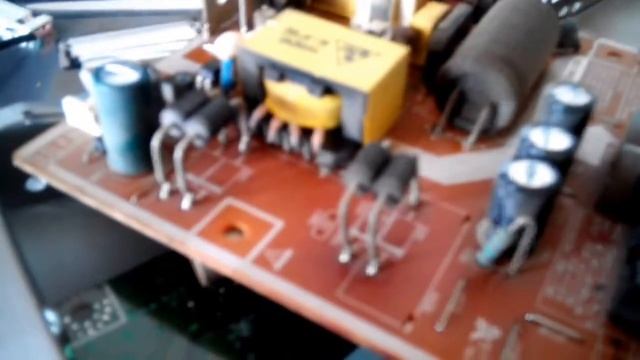 Ремонт монитора Samsung 932bw, плохая подсветка и мигает. смотреть онлайн