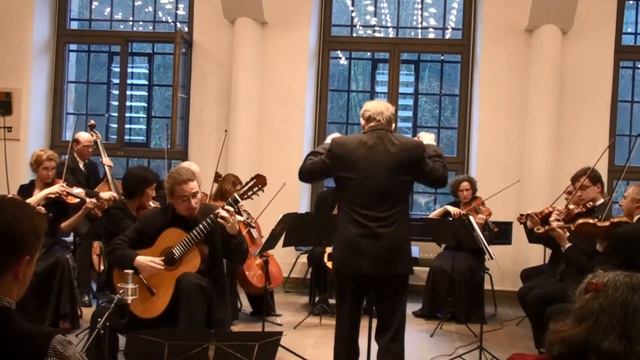 Luciano Marziali plays Leo Brouwer' s Tres Danzas Concertantes I LIVE смотреть онлайн