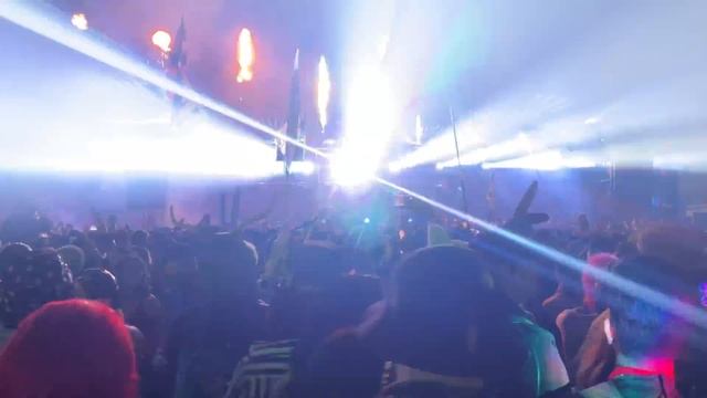 Cirez D - Escape Halloween 2021 (10-30-2021) смотреть онлайн