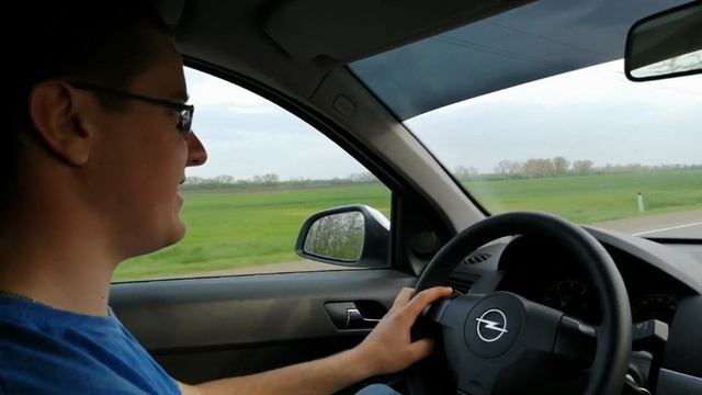 Тест-драйв Opel Astra H турбо дизель 1.3. Немецкий трактор