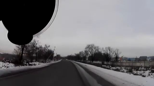 Алматы. Знак обгон запрещен с табличкой действия 2км 20150105 1442 смотреть онлайн