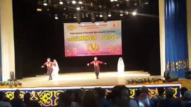 Ансамбль Ловзар выступление!!! Первое место зажгли Almaty Kaskelen ENSEMBLE LOVZAR смотреть онлайн
