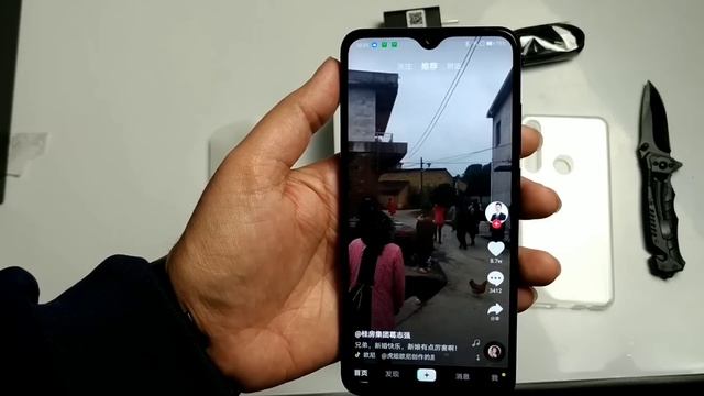 Hindi|| Lenovo Z5S Unboxing with PUBG,Antutu Benchmark,Speaker and First Impression смотреть онлайн