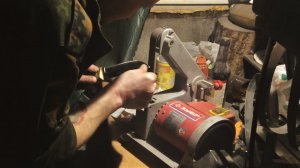 Заточка ножей на гриндере Зубр ЗШС-330
