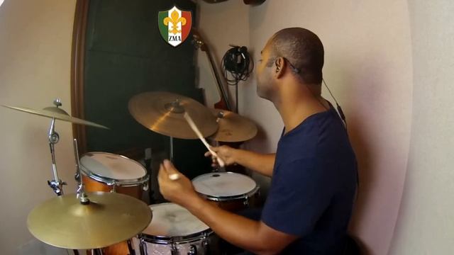 Isac Jamba Playing SAMBA! смотреть онлайн
