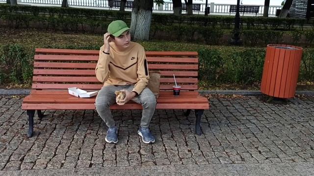 Обзор на Мистери Комбо. Возвращение от Бургер Кинг смотреть онлайн