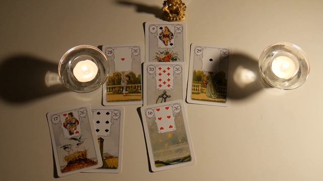 ГАДАНИЕ НА КАРТАХ: РАСКЛАД НА ЛЮБОВНИКА. ПОДХОДИТ ТЕМ, КТО В ЛЮБОВНЫХ ОТНОШЕНИЯХ И НЕ ХОЧЕТ ЗАМУЖ. смотреть онлайн