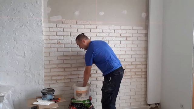 монтаж гипсовой плитки кирпичик смотреть онлайн
