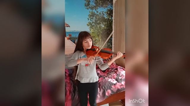 Скрипка. Пока на больничном Ирина времени не теряет даром)  #скрипка #ИринаМузыкант #ИринаСприпачка