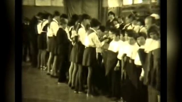 ИСТОРИЯ ПИОНЕРСКОГО ГАЛСТУКА смотреть онлайн