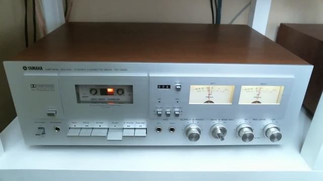 Yamaha TC-1000 Natural Sound Stereo Cassette Deck смотреть онлайн