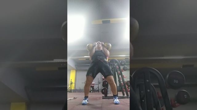 Тренировка. гиревой спорт. Толчок с гирями 16 кг в течении 6 минут. смотреть онлайн