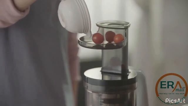 Máy ép trái cây chậm Hurom HAA 2021 New Seri Alpha Plus смотреть онлайн