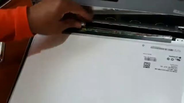 How to replace laptop screen for Dell INSPIRON 15 5559 смотреть онлайн