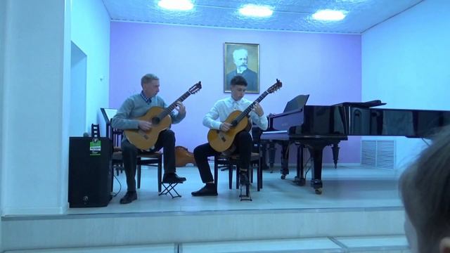 Презентация репетитора по гитаре и нотной грамоты Игоря Михайловича смотреть онлайн