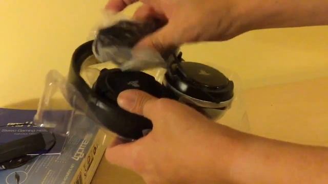 Sony PS4 Pro 410 Stereo Gaming Headset Unboxing - By 4 Gamers PSVita смотреть онлайн
