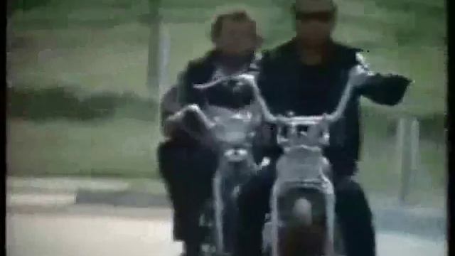 American Biker-Sound RamJam - Black Betty.wmv смотреть онлайн