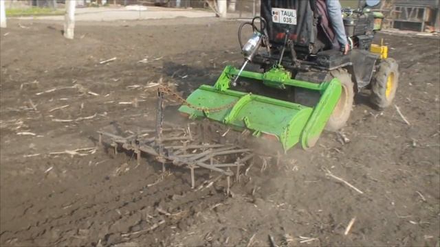 Боронование минитрактором из мотоблока смотреть онлайн