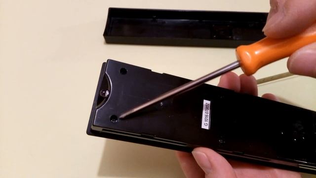 SONY REMOTE CONTROL Disassembly Replace Batteries Clean Contacts RM-ED034 RM-ED044 RM-YD033 смотреть онлайн