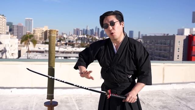 Testing Anime Katanas In Real Life! - Mini Katana Review смотреть онлайн