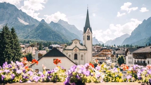 Campane di San Vigilio di Marebbe/St. Vigil in Enneberg/Al Plan De Mareo (BZ) смотреть онлайн