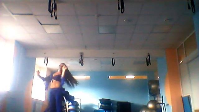 Просто с душой.. Благодаря танцу я могу открыть все свои чувства, все свои грани... смотреть онлайн