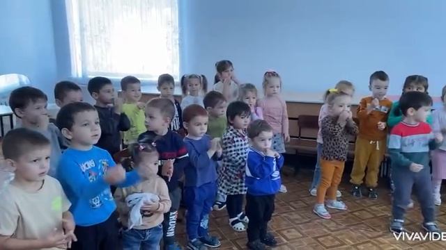 Мы отмечаем международный День Хлеба смотреть онлайн