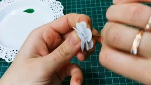 Цветы из пайеток и бисера. Мастер- класс. Сувенир на 8 марта своими руками.