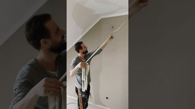 Покраска стены с белой окантовкой смотреть онлайн