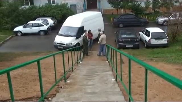 Лестница между домами 254 и 258 смотреть онлайн