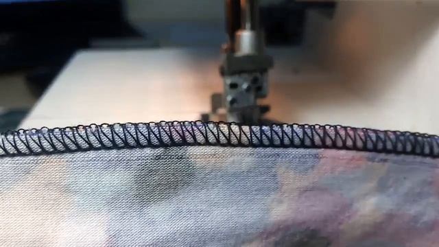 Коверлок Pfaff 4852 смотреть онлайн