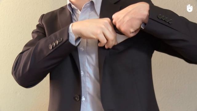 Как сложить нагрудный платок треугольником смотреть онлайн