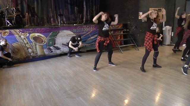 Street Story. CRUMP,HIP-HOP,JAZZ FUNK. Студия танца "Energy.. Фестиваль танцев Шаг Вперед смотреть онлайн