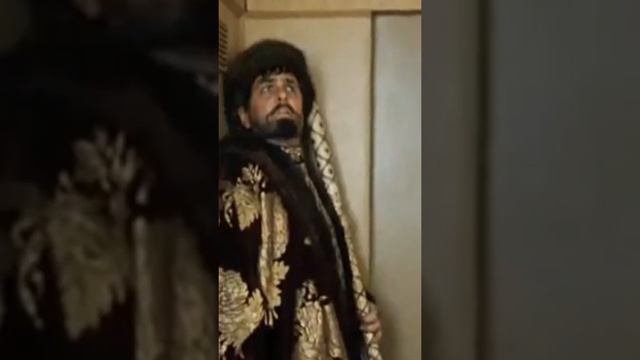 Among Us / Опять работа смотреть онлайн