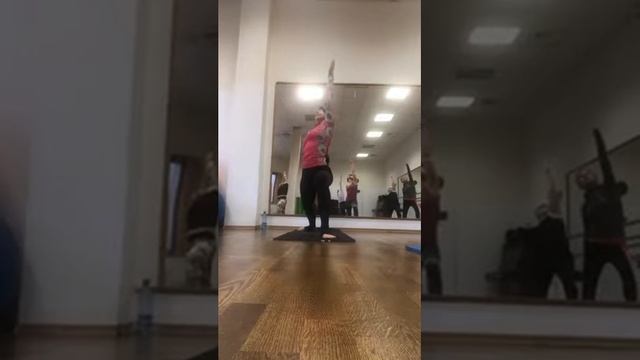 Йога с Травкиной. Занятие 4, часть 1 смотреть онлайн