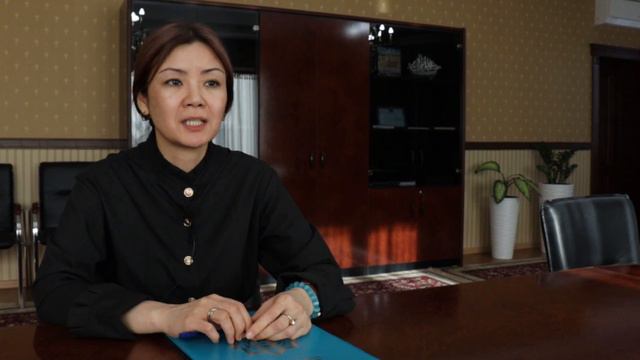 Q&A - "Выпускники университета ", Алия Аманжулова смотреть онлайн