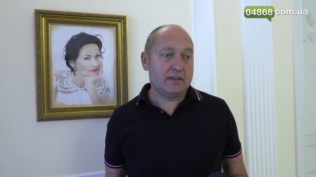 Мастерство гиперреализма: в Черноморске открылась выставка харьковского художника смотреть онлайн