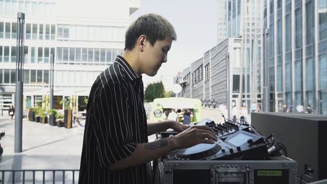 Chess&Jazz Festival at Esentai Mall смотреть онлайн