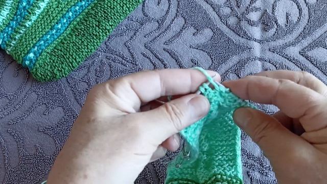 Удобные, тёплые тапочки спицами. смотреть онлайн