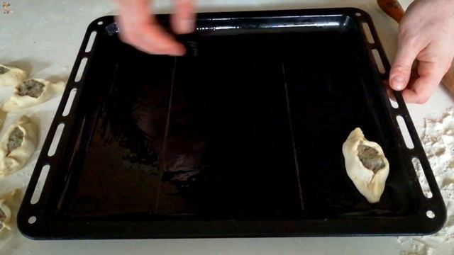 МАНТЫ В ДУХОВКЕ. Приготовьте манты-лодочки по этому рецепту и, я уверен, они вам точно понравятся! смотреть онлайн