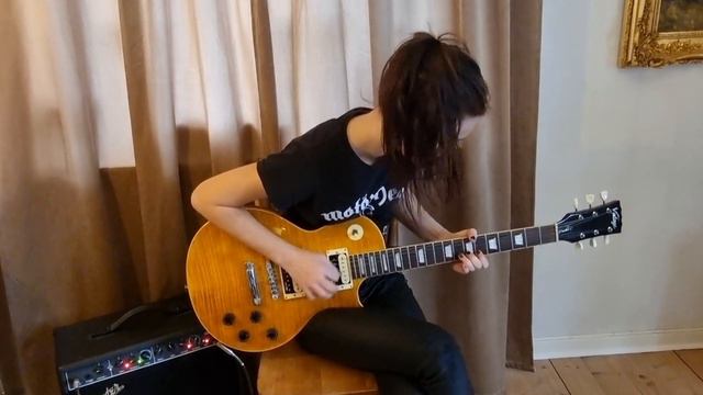 Johnny B Goode intro смотреть онлайн