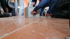 Как открыть сейф Aiko если нет ключей и забыл код