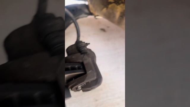 2003 Subaru Baja front strut assembly removal смотреть онлайн
