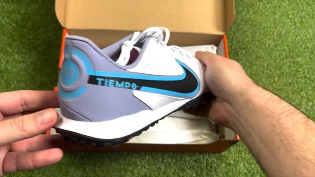 Nike Tiempo Legend 9 Academy TF Blast смотреть онлайн