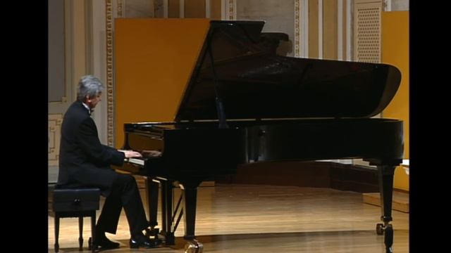 Vladimir Ovchinnikov plays Scriabin: Étude op. 2 no 1 смотреть онлайн