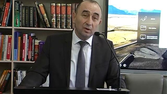 Открытие первой в Малокарачаевском районе модельной библиотеки. смотреть онлайн
