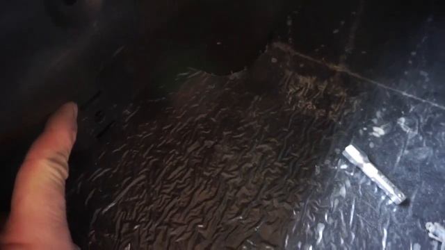 Project Toyota Altezza - Lexus IS200 - IS300  --  Rear Bumper Remove