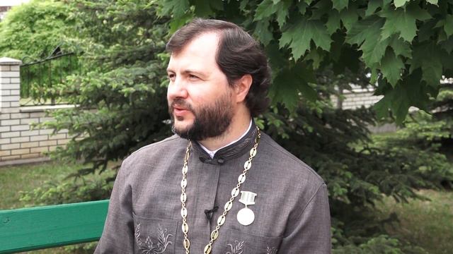Уроженец Авдармы иерей Дмитрий: трудно идти на исповедь - улыбнитесь, и Господь вам поможет смотреть онлайн