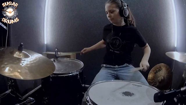 Василина Карабаш | Mark Ronson feat. Bruno Mars - Uptown Funk | Кавер ученицы школы SUGAR DRUMS смотреть онлайн